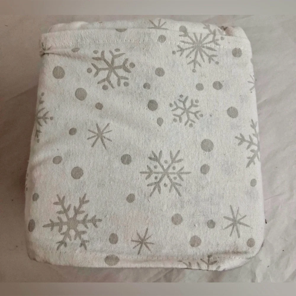 NEW Wondershop Snowflake Flannel Queen Sheet Set 100% Cotton Cozy Winter Soft